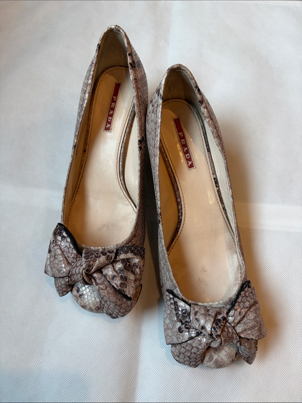 Prada Taupe Snakeskin Bow Pumps - Neutral Taupe